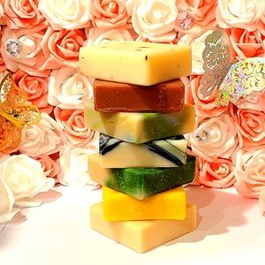 10 Soap Bar Assortment Multicolor